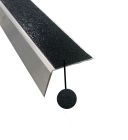 NEZ DE MARCHE EXTERIEUR A VISSER ALU LARGE 60MM X 46MM ANTI 50MM L.3000mm