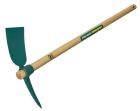 PIOCHE DE CANTONNIER (1500 GR) AVEC DOUILLE RONDE ET MANCHE BOIS CERTIFIE PEFC 100%