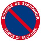 SIGNALISATION EXTERIEURE ET INTERIEURE DEFENSE DE STATIONNER SORTIE DE SECOURS D.300mm - Plaque en PS Choc.
