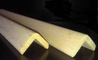 Baguette d'angle brut Samba Exotique blanc - long. 2400 mm x larg. 25 mm x ep. 25 mm