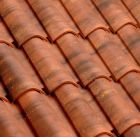 Tuile terre cuite Canal S Alezane - long. 49 cm x larg. 28 cm