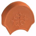 Fronton croix occitane pour faîtière pureau variable et rive ronde universelle terre cuite Saintonge - long. 35 cm x larg. 33 cm